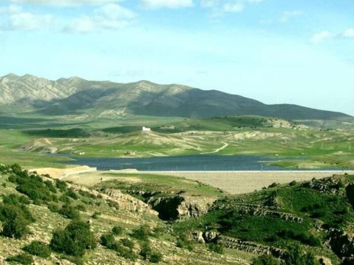 کوهستان‌های منطقه حفاظت‌شده گلول و سرانی شیروان هم‌مرز ترکمنستان با پوشش ارس و کرکو